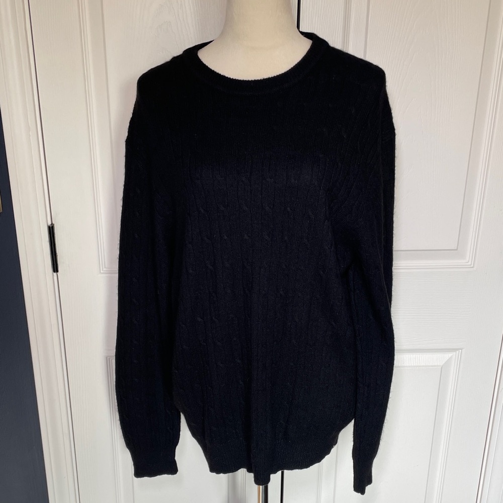 Northern Isles Black Charcoal Cable knit Crew Neck Sweater Size Medium - Picture 2 of 6